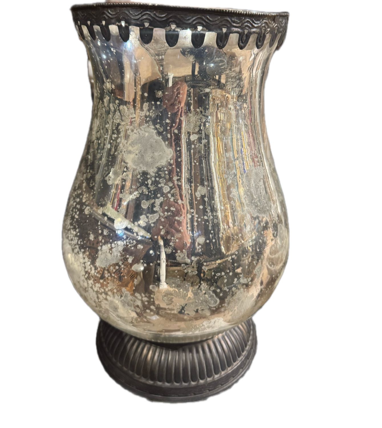 POTTERY BARN SURREY TRIM AMBIENT LAMP IN MERCURY GLASS