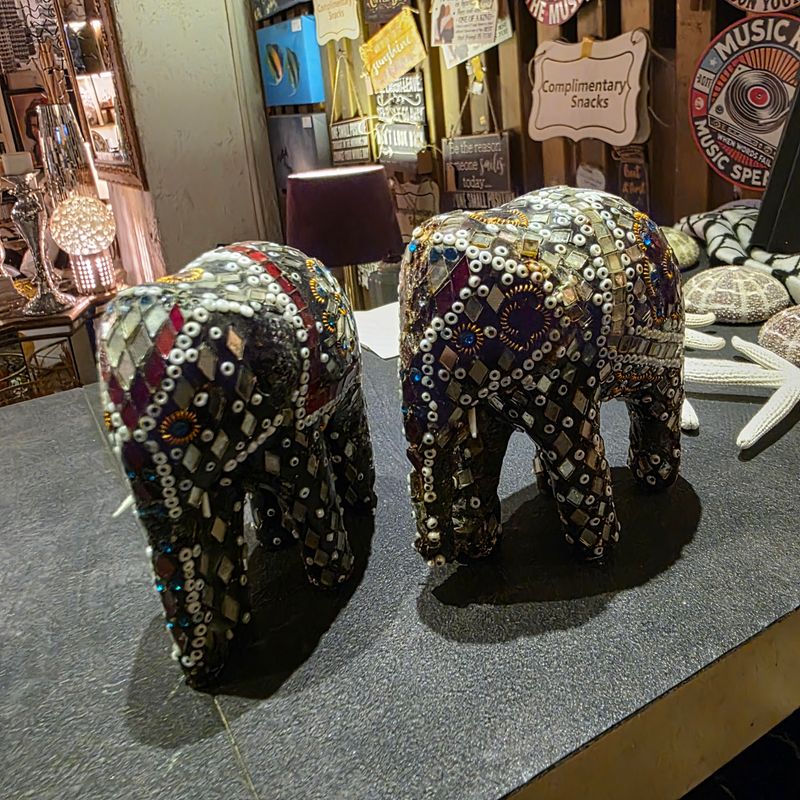 HANDMADE MOSAIC MIRRORED ELEPHANT FIGURINES