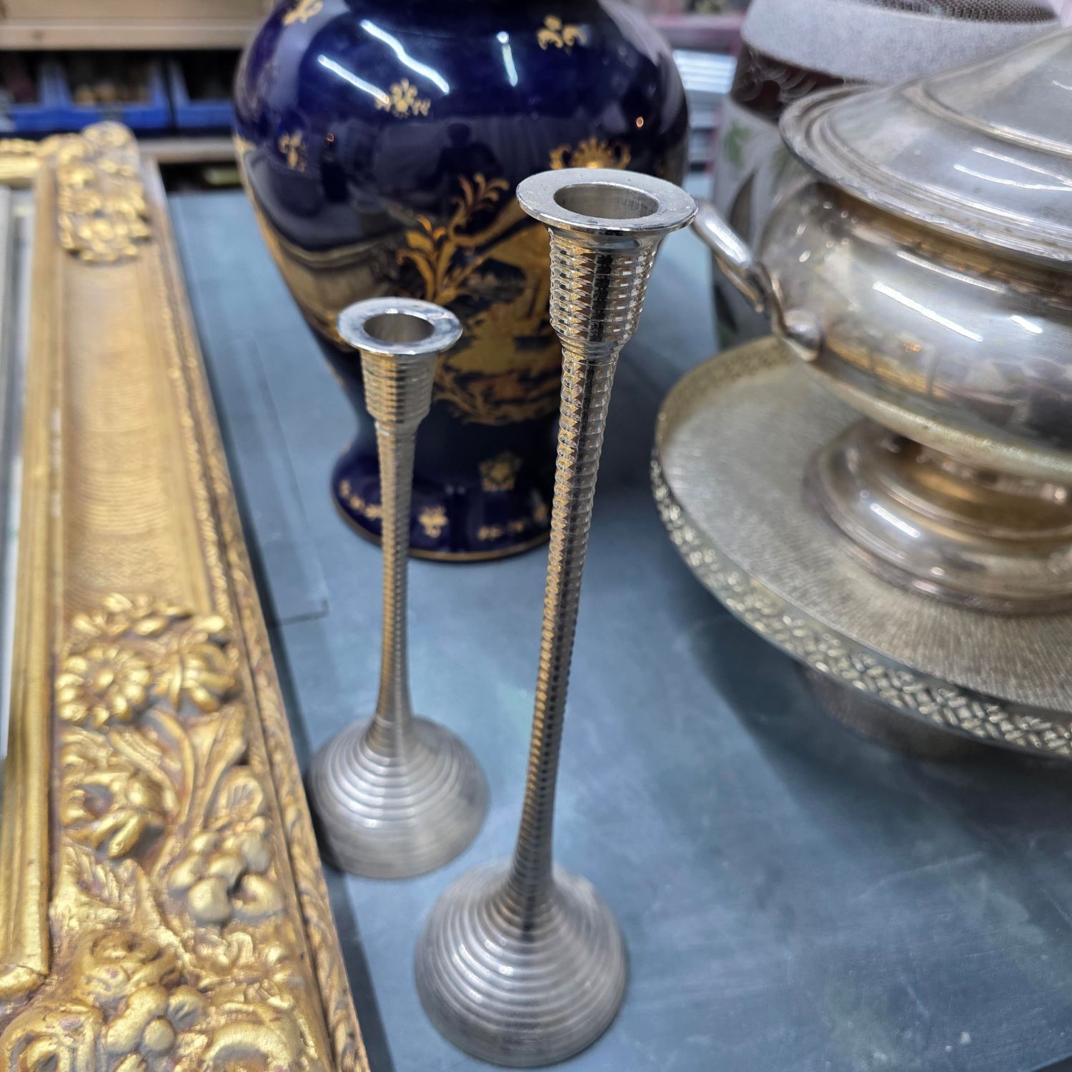 VINTAGE SOLID BRASS RIBBED TEXTURED CANDLESTICKS HOLDER SET OF 2PCS