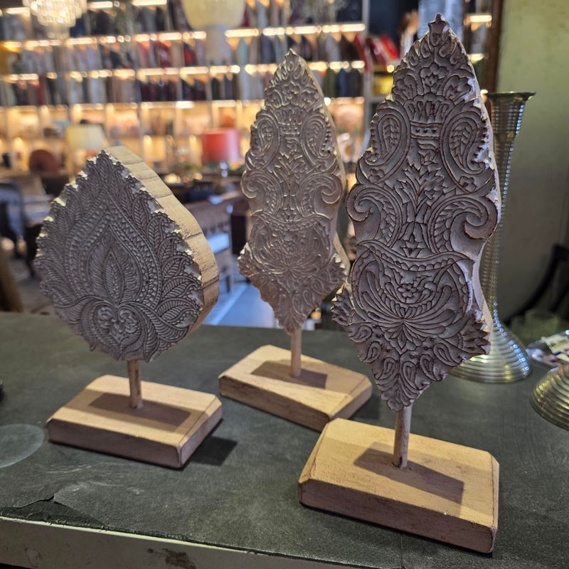 INDIAN WOODEN TEXTILE PRINTING BLOCK