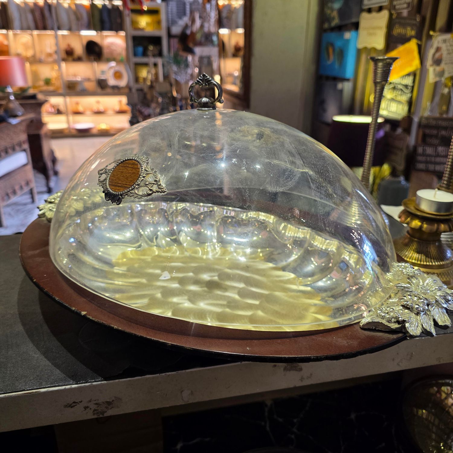 VINTAGE ANTIQUE SERVING PLATTER WITH A GLASS DOME LID