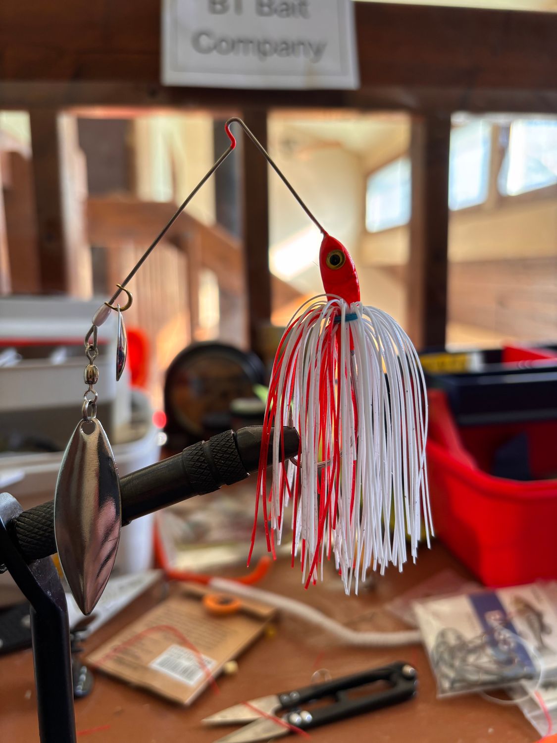 Bleeding spinner bait