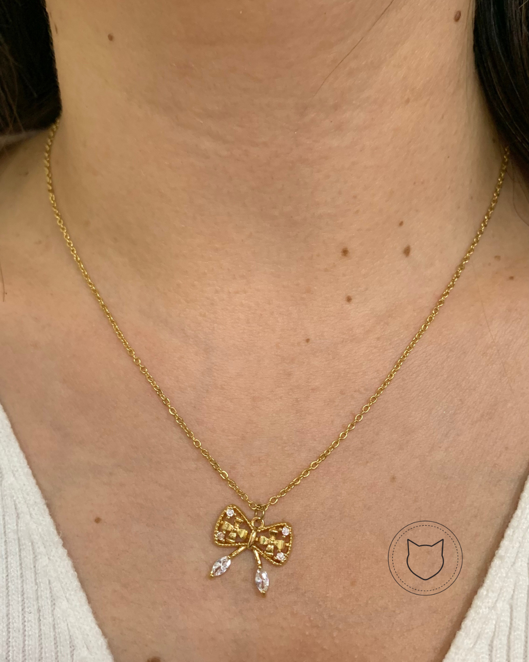 ​COLLAR DE BAÑO DE ORO Y CRISTALES CO1273G30