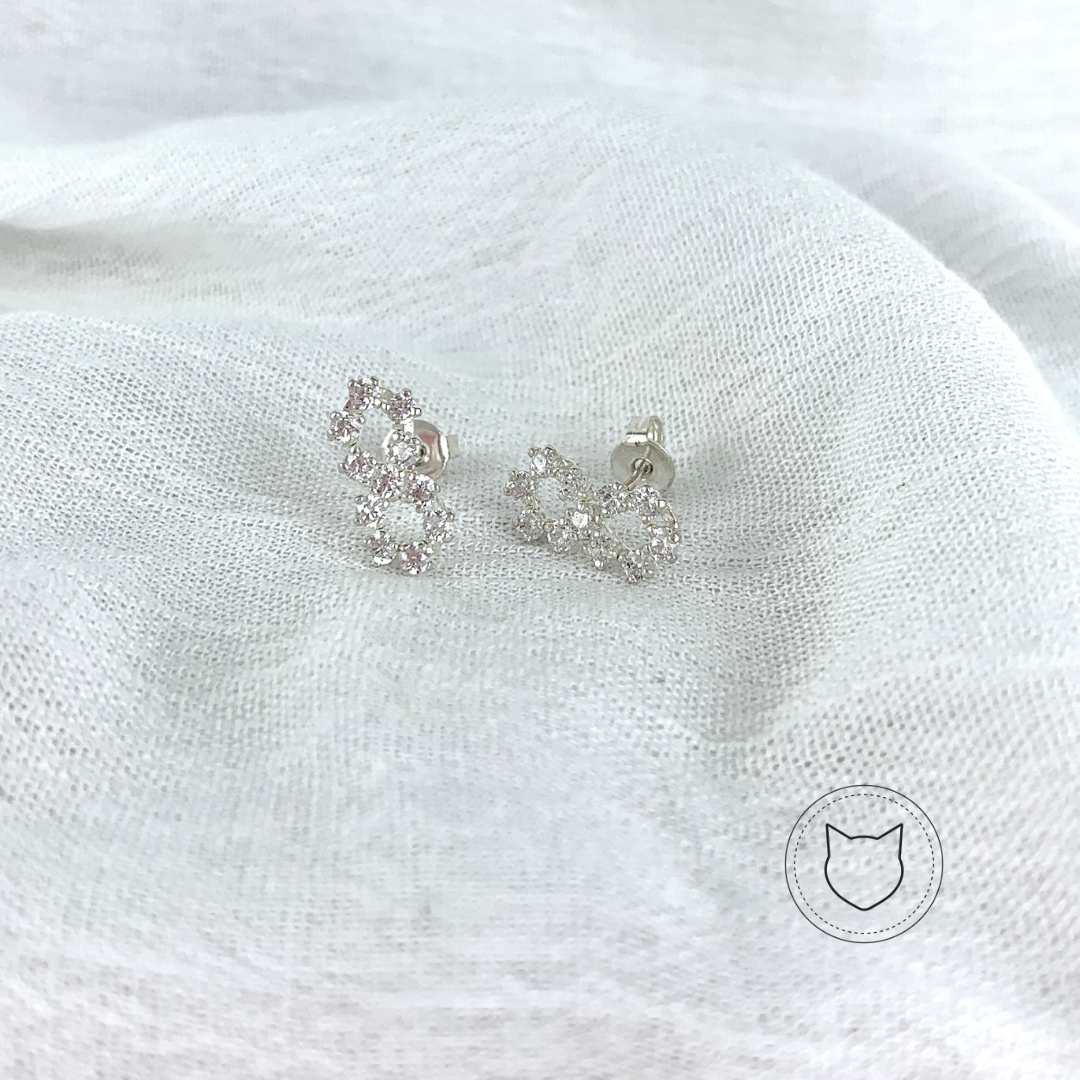 ARETES INFINITO DE PLATA 925 CON CRISTALES AR0932M30