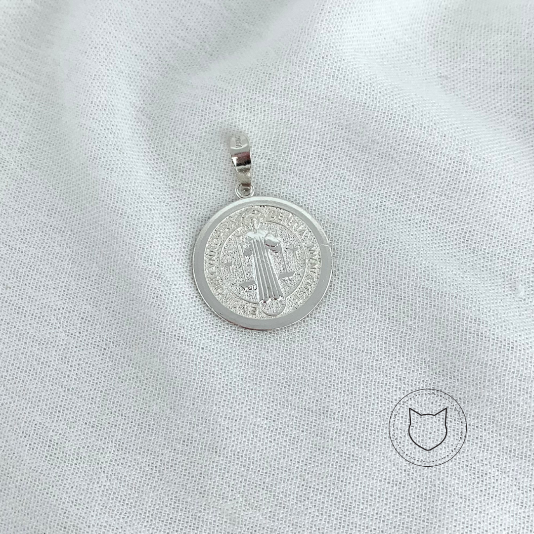 DIJE MEDALLA SAN BENITO DE PLATA 925 DI0674M40