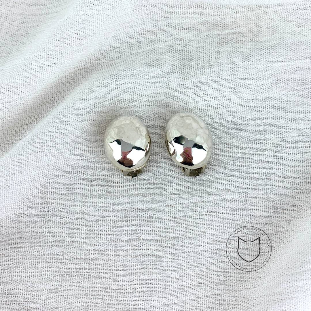 ARETES DE PRENSA DE PLATA 925 MARTILLADA AR1158M37