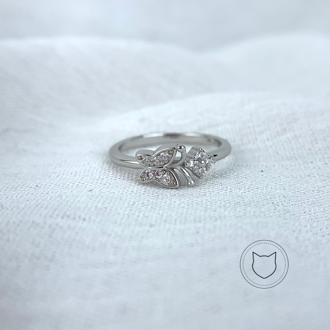 ANILLO DE PLATA 925 Y CRISTALES TALLA 4.5 AN2389L26