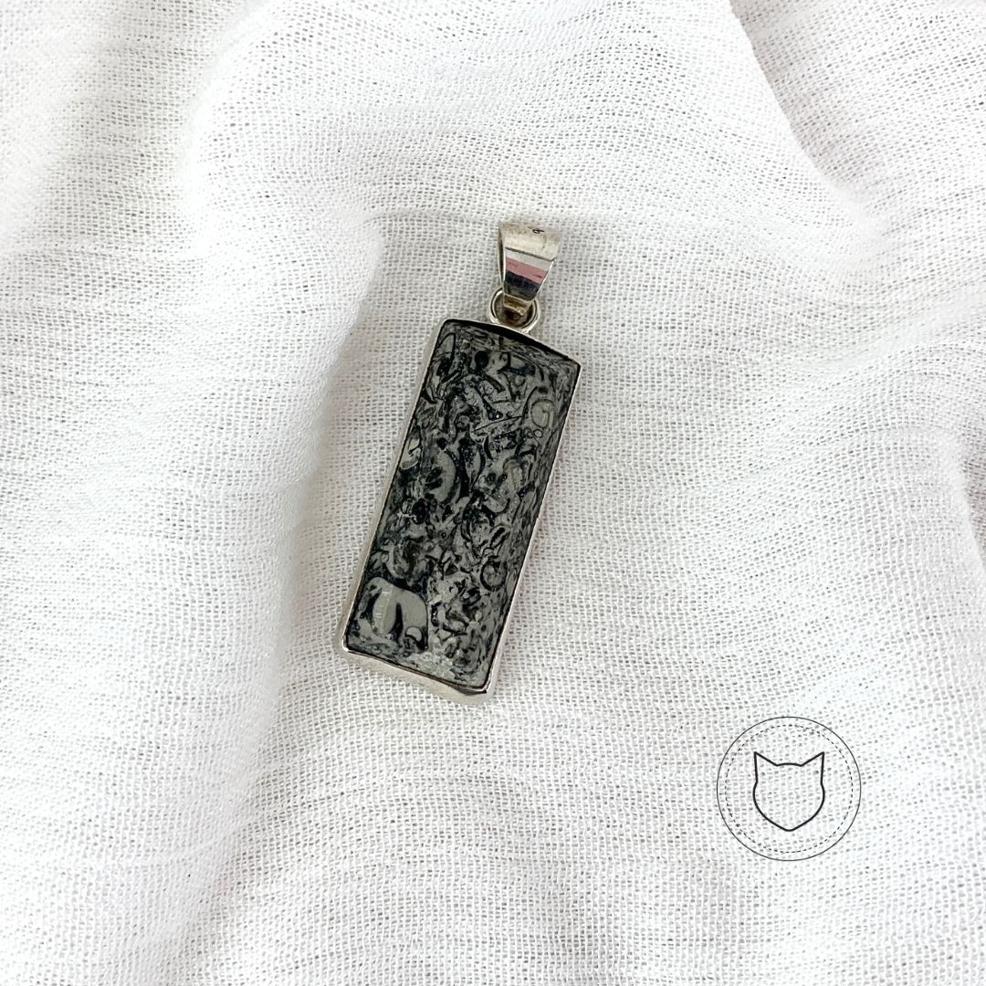 ​DIJE DE PLATA 925 Y PIEDRA NATURAL DI0392M39