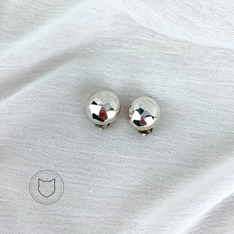 ARETES DE PRENSA DE PLATA 925 MARTILLADA AR1637M35