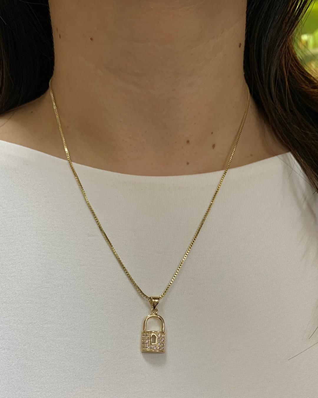 COLLAR DE BAÑO DE ORO Y CRISTALES CANDADO CORAZÓN CO1498G30
