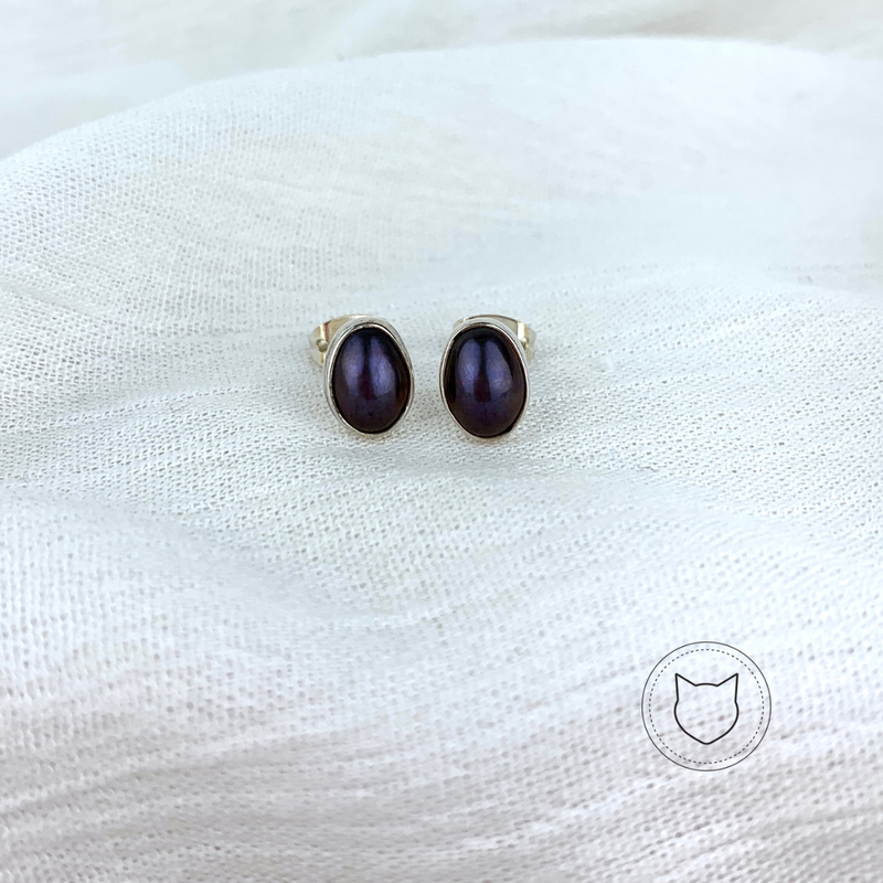 ARETE DE PLATA Y PERLA VERDE TORNASOL  CON BISEL OVALADA AR0101M