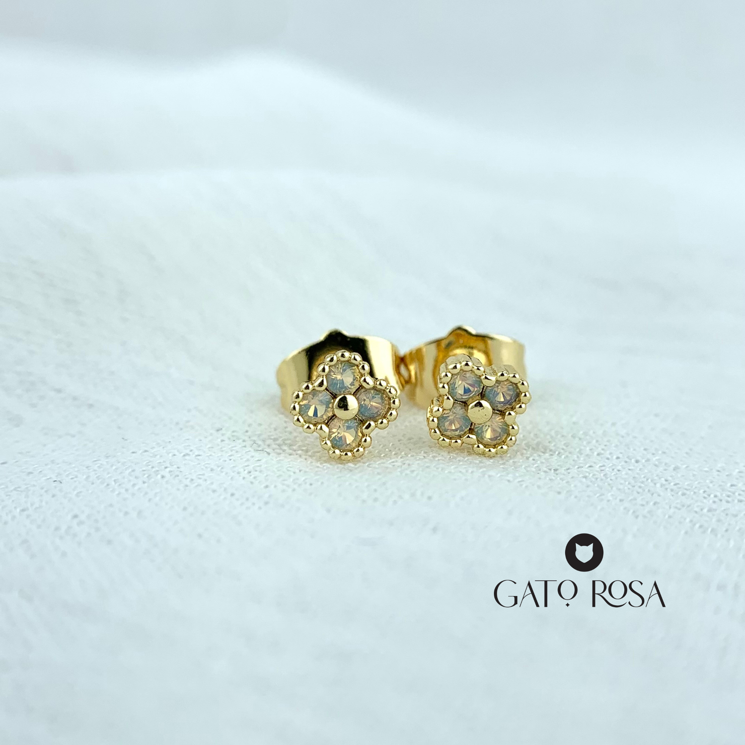 ARETES BAÑO DE ORO FLOR DE 4 PETALOS CRISTAL AR2461G28