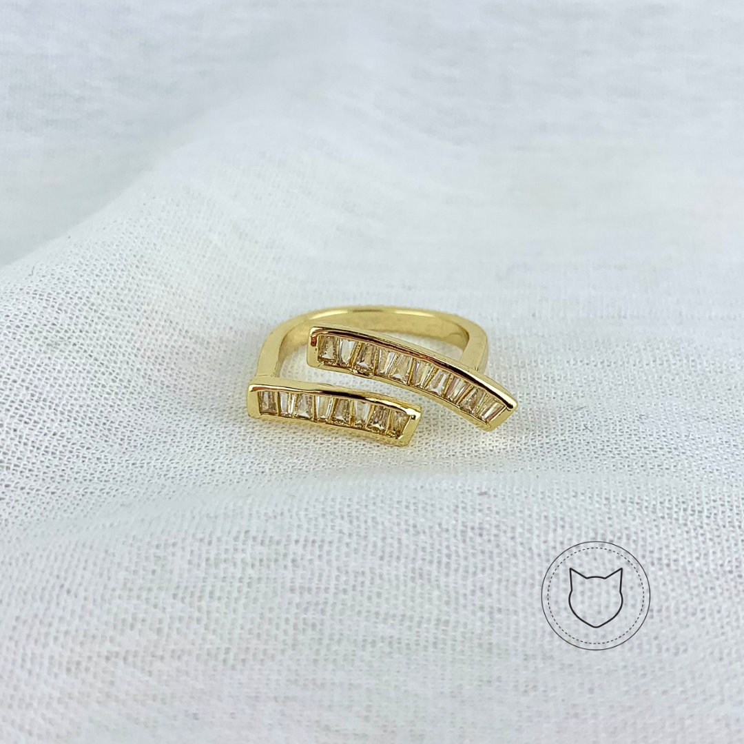 ANILLO DE BAÑO DE ORO Y CRISTALES TALLA 6 AN2276G42