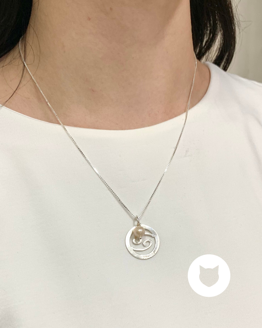 COLLAR DE PLATA 925 Y PERLA CULTIVADA  SIGNO CÁNCER CO1711L26