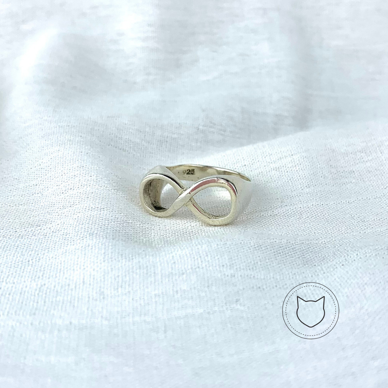 ANILLO INFINITO DE PLATA 925 TALLA 8 AN0255M