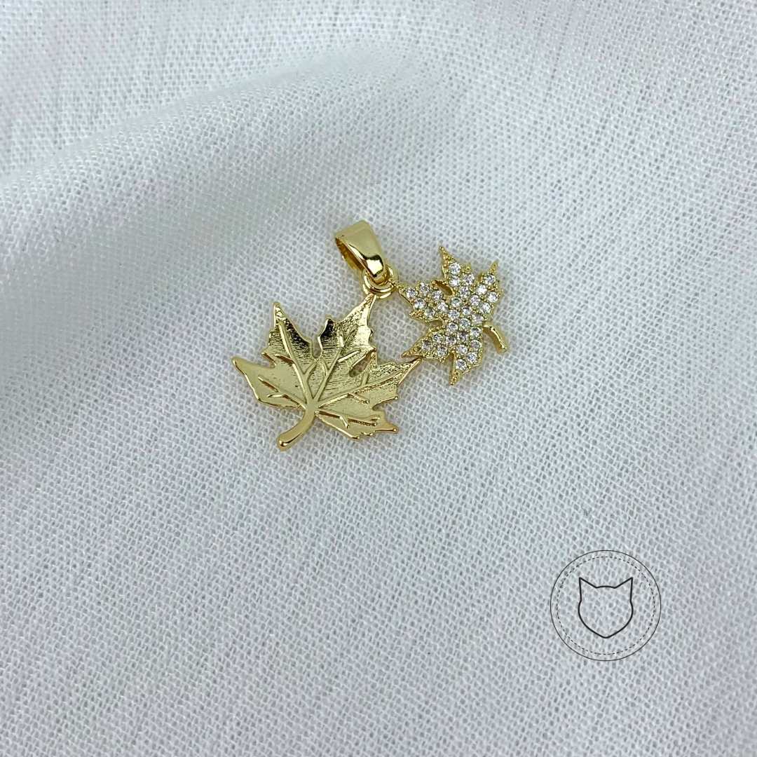 DIJE DE BAÑO DE ORO Y CRISTALES HOJA DI0629G37