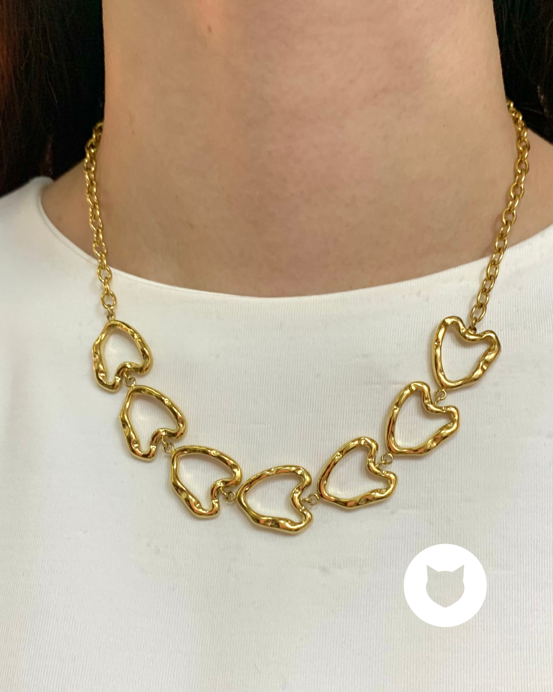 COLLAR DE ACERO INOXIDABLE CORAZONES CO1806G30