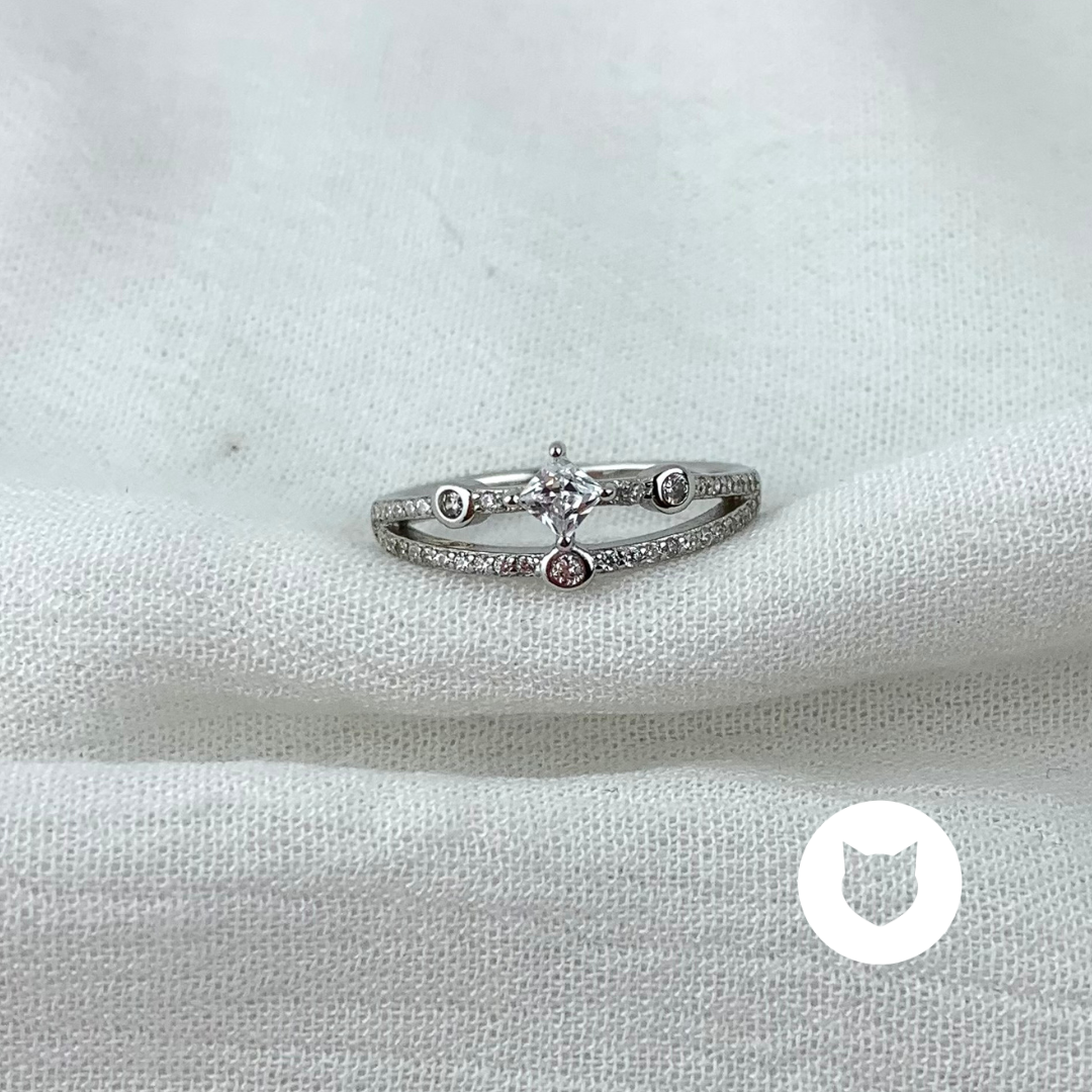 ANILLO DE PLATA 925 Y CRISTALES AN3666L22