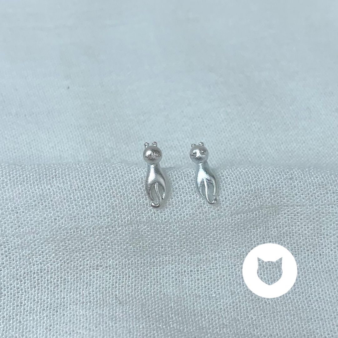 ARETES DE PLATA 925 GATOS AR2855N36
