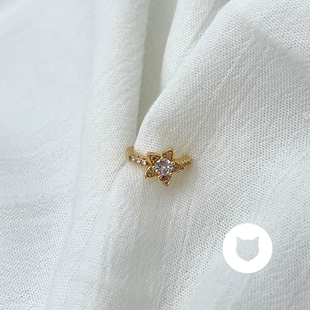 EARCUFF DE BAÑO DE ORO Y CRISTALES ESTRELLA EA0726G30