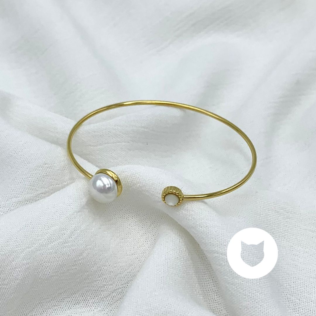 ​BRAZALETE DE ACERO INOXIDABLE  Y PERLAS SINTÉTICAS PU1885G47