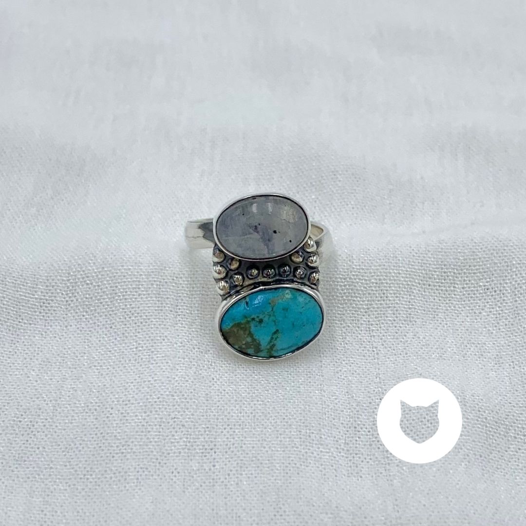 ANILLO DE PLATA 925 AÑEJADA, TURQUESA Y PIEDRA LUNA AN3844M32