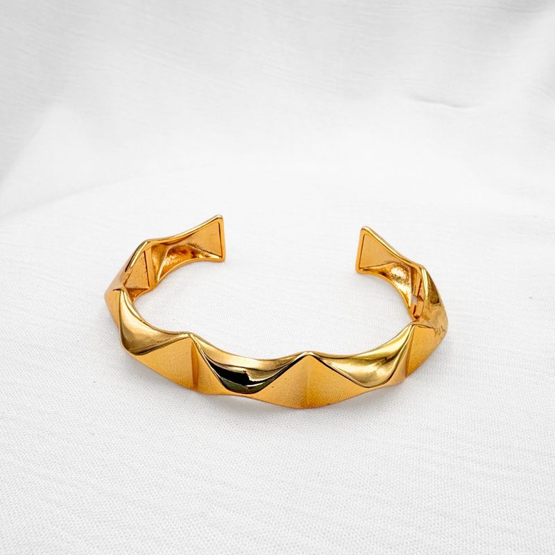 ARO DE ACERO DISEÑO GEOMÉTRICO PU2041G32