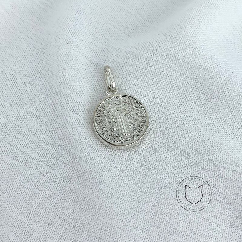 DIJE MEDALLA SAN BENITO DE PLATA 925 DI0676M40