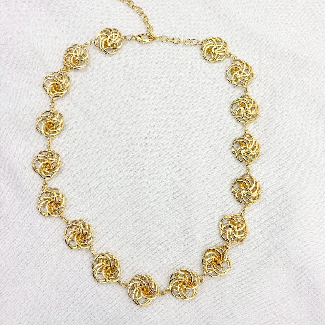 COLLAR DE ESLABONES TIPO NUDO ENTRALAZADO EN BAÑO DE ORO DE 18K CO1882G32