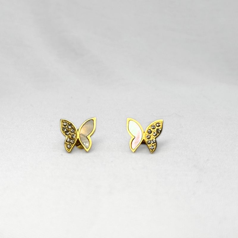 ARETES DE MARIPOSA EN ACERO CON MADRE PERLA Y CHISPAS DE CRISTAL EN BAÑO DE ORO DE 18K AR3188G31 ARETES DE MARIPOSA EN ACERO CON MADRE PERLA Y CHISPAS DE CRISTAL EN BAÑO DE ORO DE 18K AR3188G31