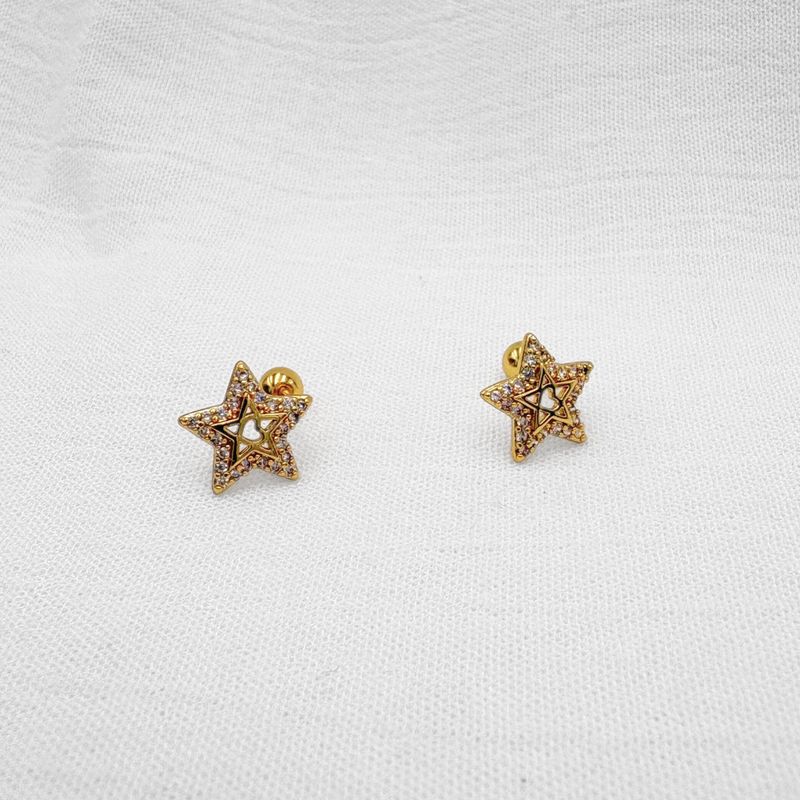 Aretes de Estrella con Centro Calado AB0574G54