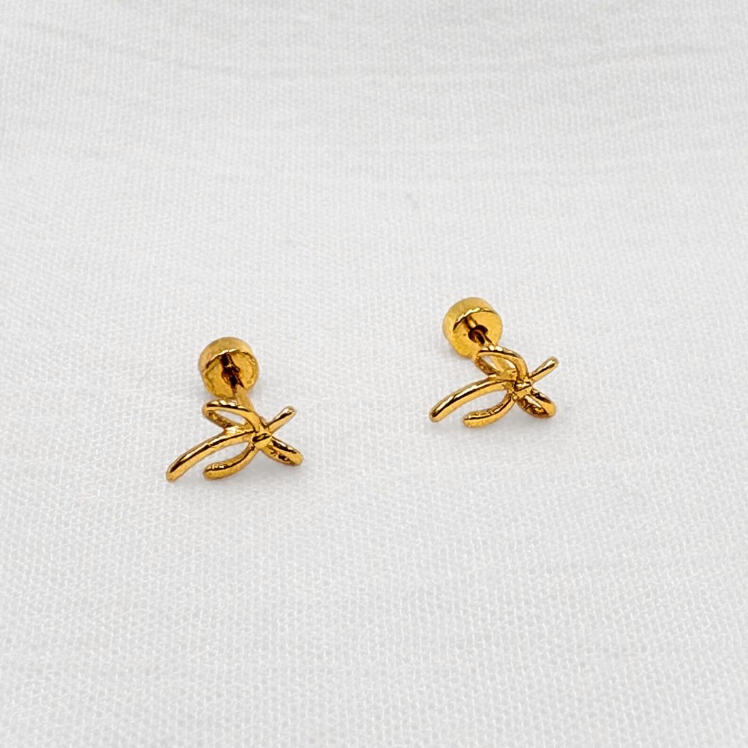 Aretes de Lazo Estilizado AB0568G85