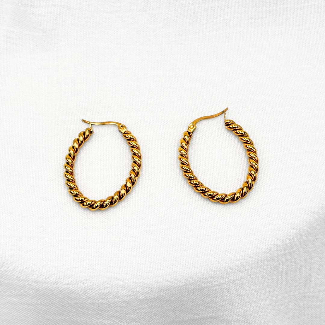 ARGOLLAS DE ACERO CON FORMA RETORCIDA CO11K5G33