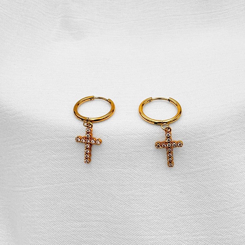 Argollas con Dije de Cruz HUGGIE AG1910G72