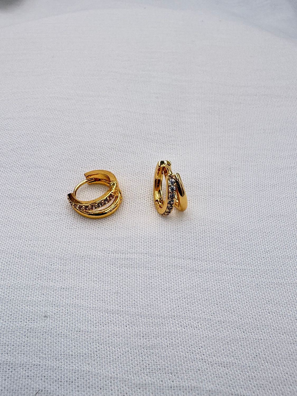 ARGOLLAS TIPO HUGGIE CON DOS AROS AG1927G196