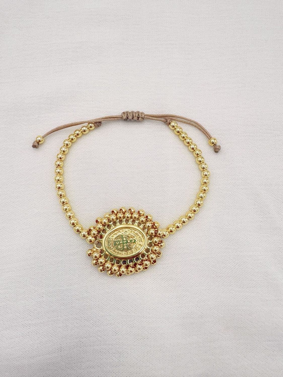 Pulsera de San Benito con bolita y cierre de cuerda PU2065G43 Pulsera de San Benito con bolita y cierre de cuerda PU2065G43