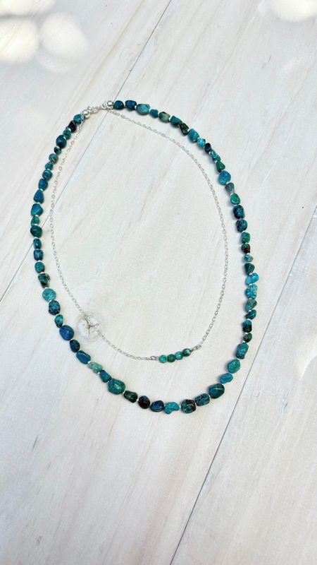 Collar de turquesas naturales y plata fina en doble nivel CO1909F40