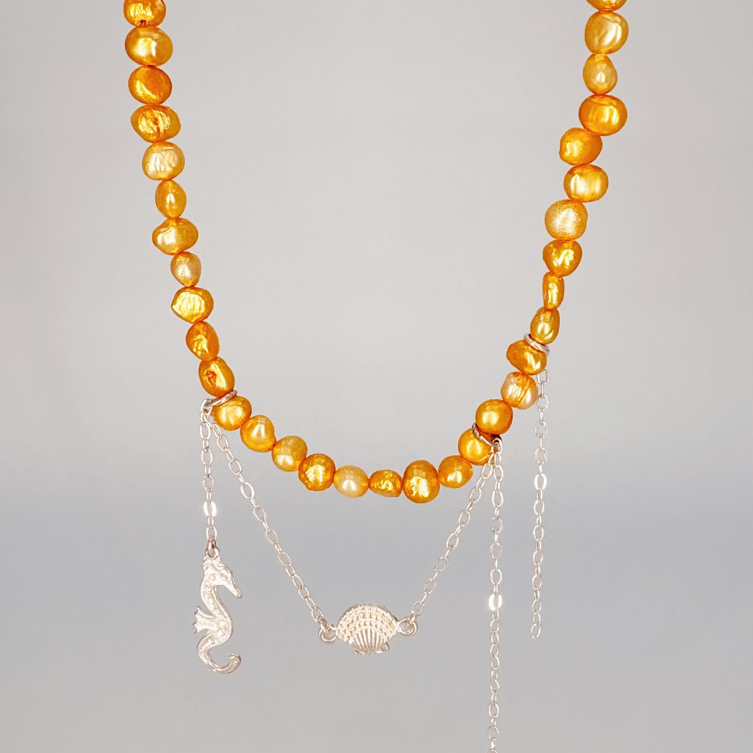 Collar de perlas barrocas amarillas y dijes marinos CO1920F30 Collar de perlas barrocas amarillas y dijes marinos CO1920F30