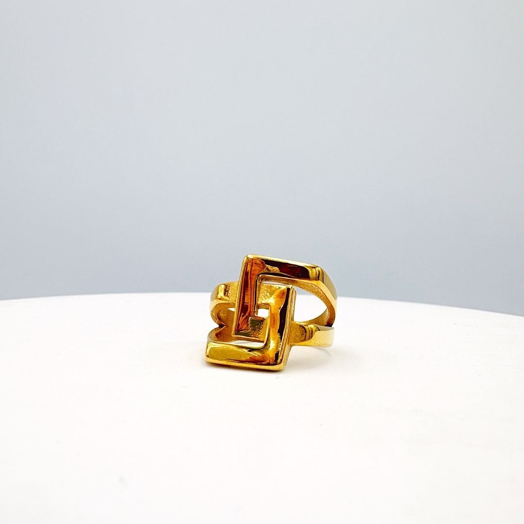 ANILLO DE FORMA CUADRADA TALLA 9 AN3937G68 ANILLO DE FORMA CUADRADA TALLA 9 AN3937G68