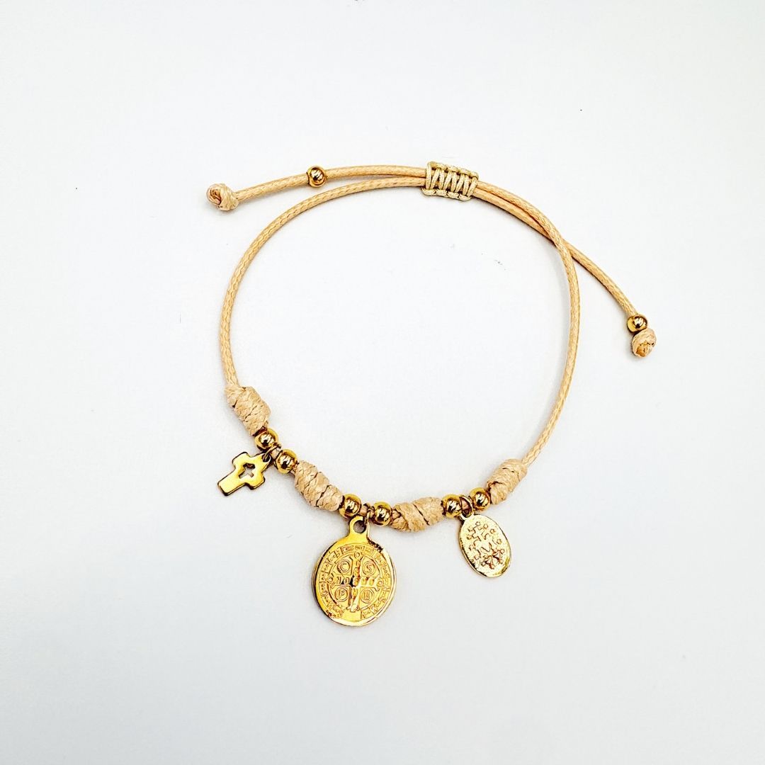 PULSERA CON EN CORDON ENCERADO CON DIJES DE SAN BENITO Y MEDALLA MILAGROSA EN ACERO PU2114G64 PULSERA CON EN CORDON ENCERADO CON DIJES DE SAN BENITO Y MEDALLA MILAGROSA EN ACERO PU2114G64