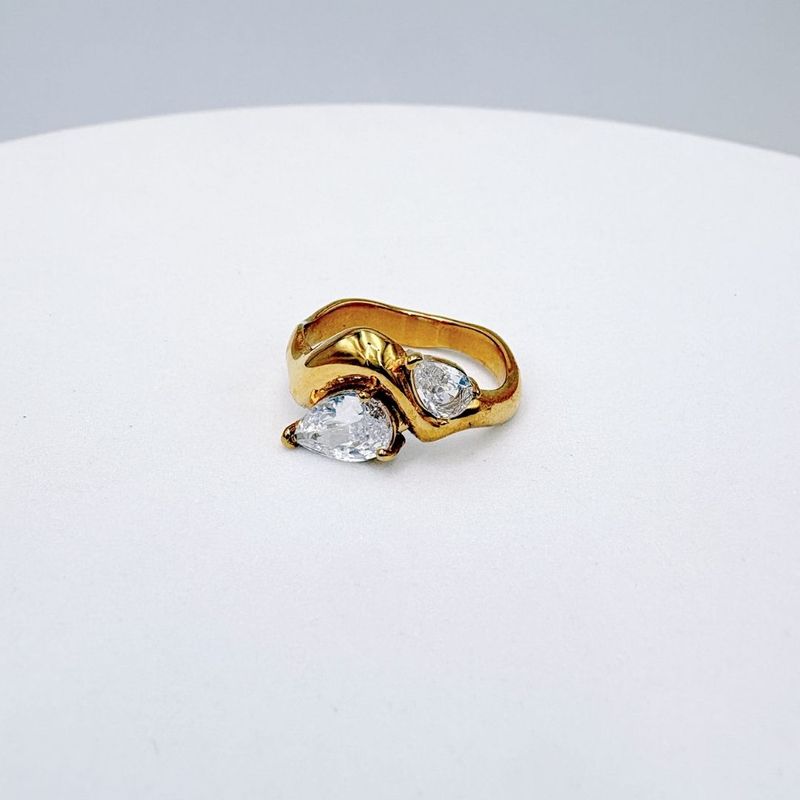 ANILLO CON DOBLE CIRCONIA EN CORTE PERA EN ACERO TALLA 8 AN3950G44 ANILLO CON DOBLE CIRCONIA EN CORTE PERA EN ACERO TALLA 8 AN3950G44