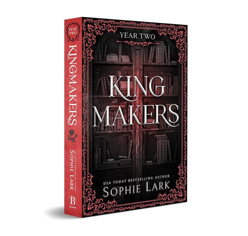 Kingmakers: Year Two (Deluxe Edition) (Kingmakers, 2)
