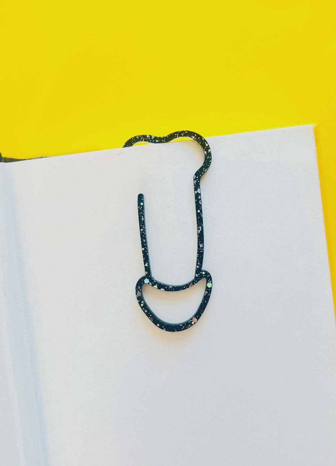 Cock Clip, Colour: Black Sparkles