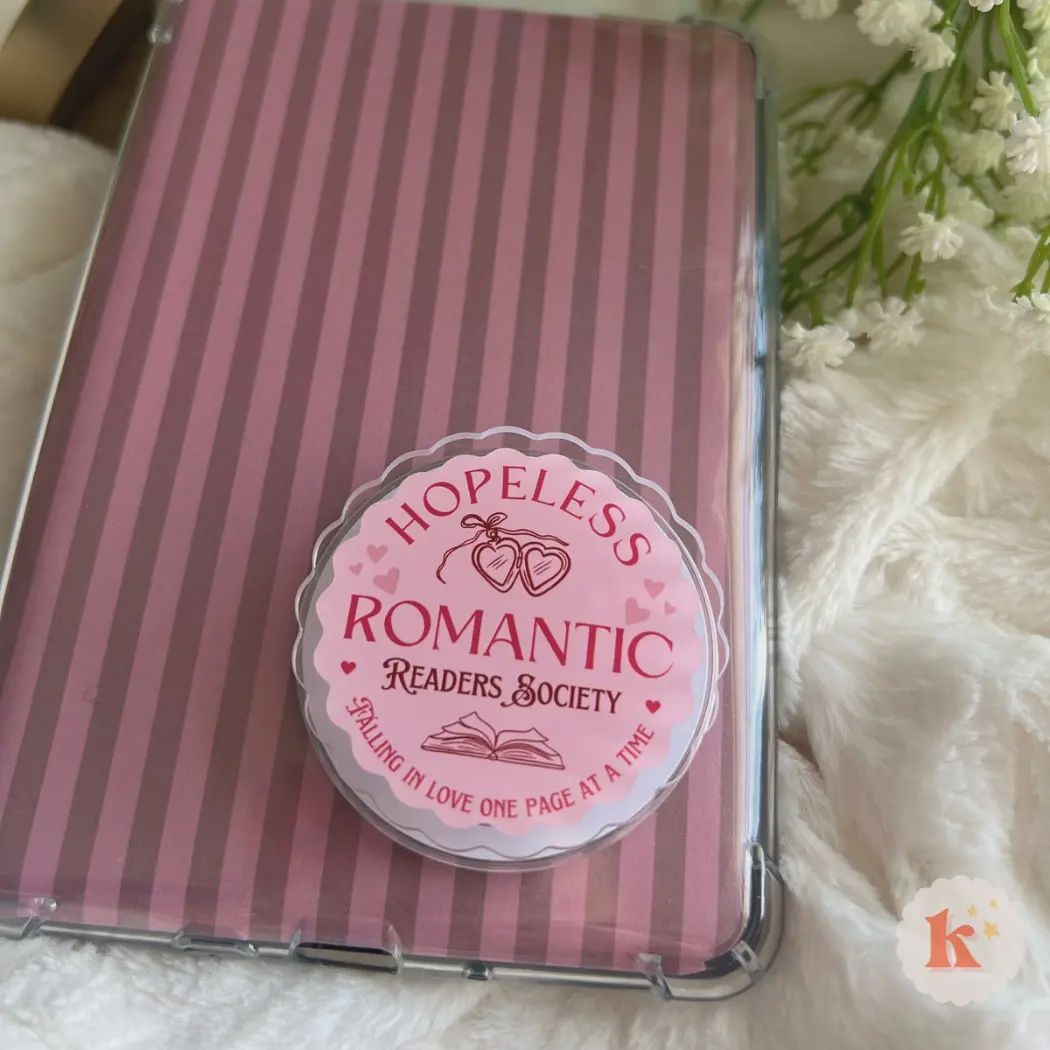 Kindle accessories | bookish kindle grip | Romance books Hromantic KG