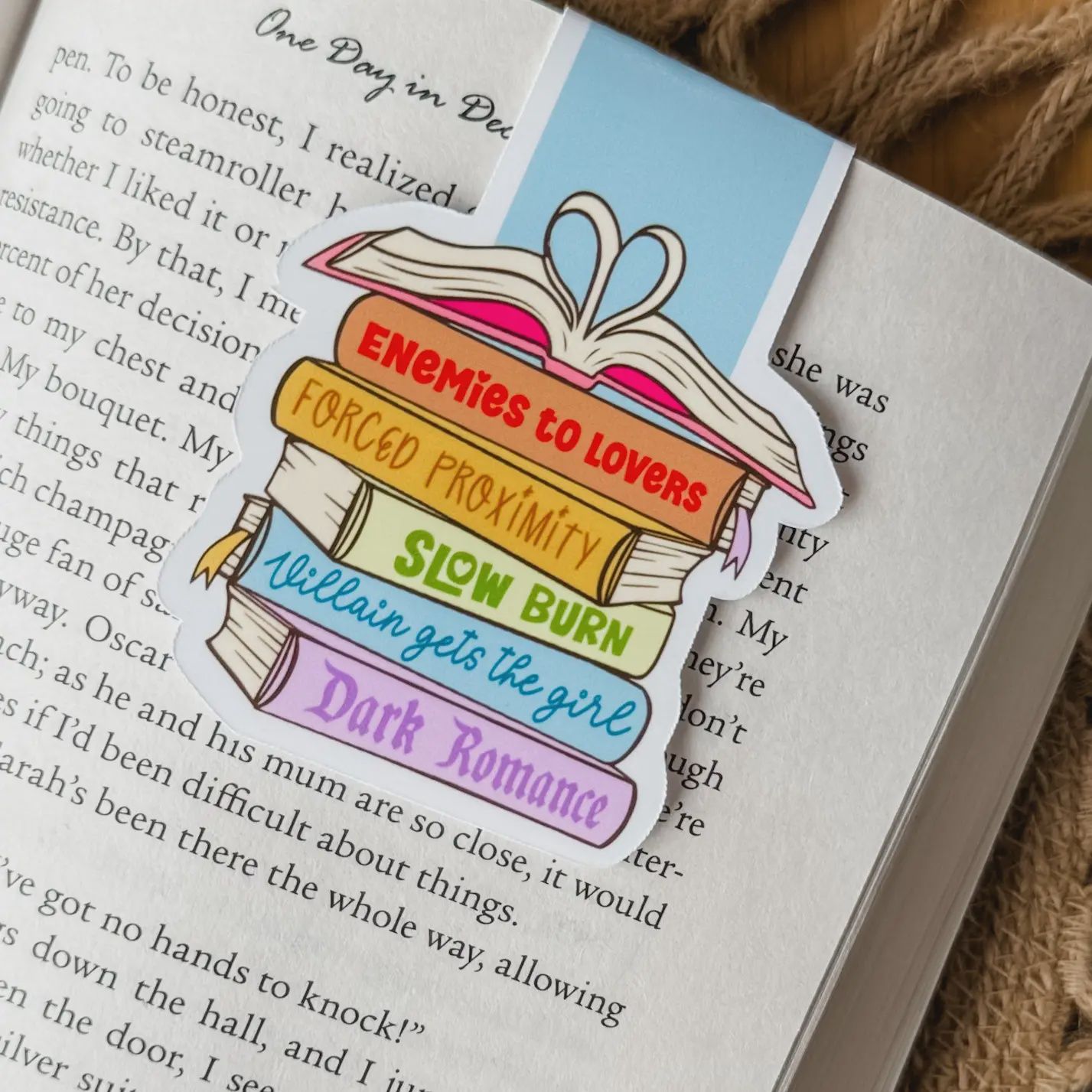 Magnetic Bookmark - Always Falling for the Villain - Bookish