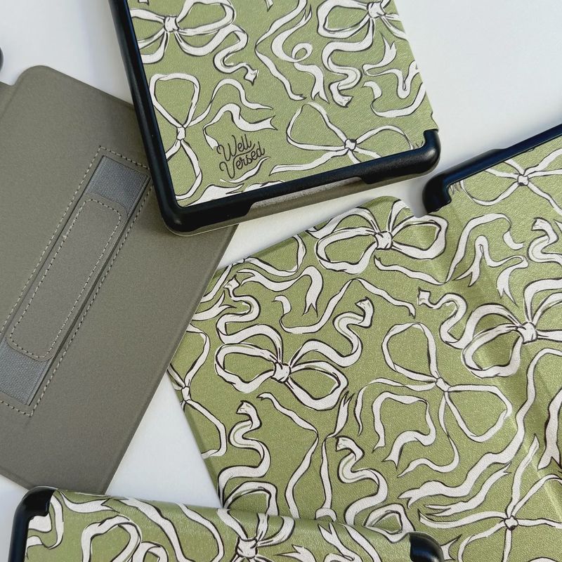 Green Bows Kindle Case - E-Reader Case Kindle (2022 and 2024)