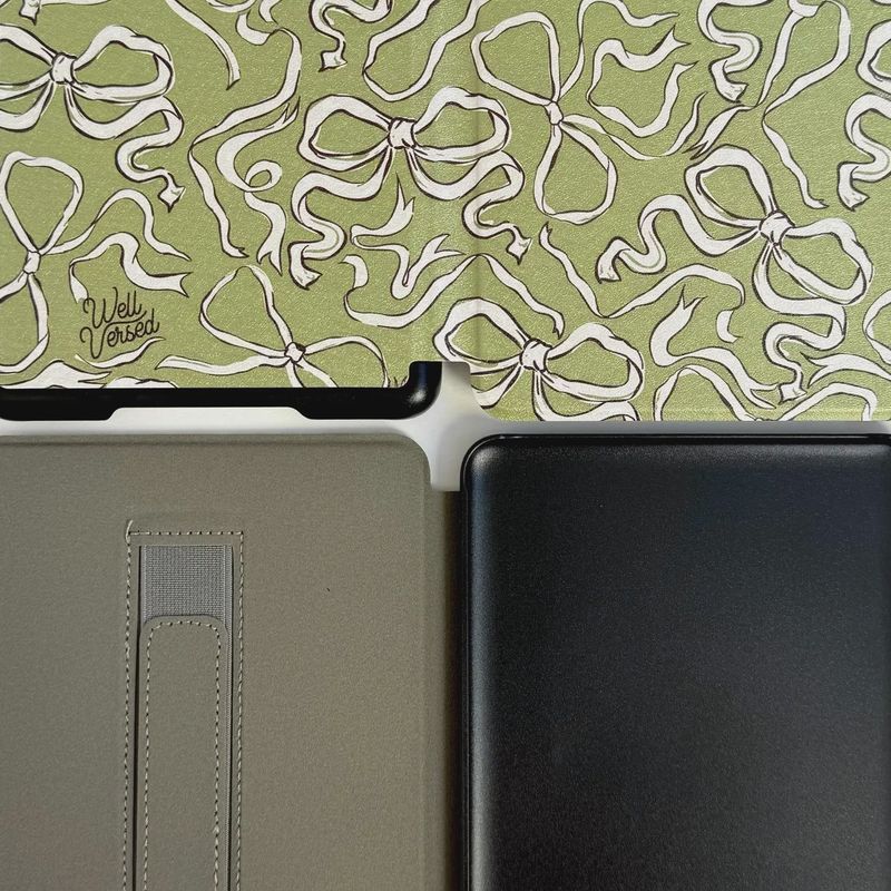 Green Bows Kindle Case - E-Reader Case Kindle Paperwhite 11