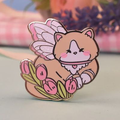 Kitschy Kitten Enamel Pin