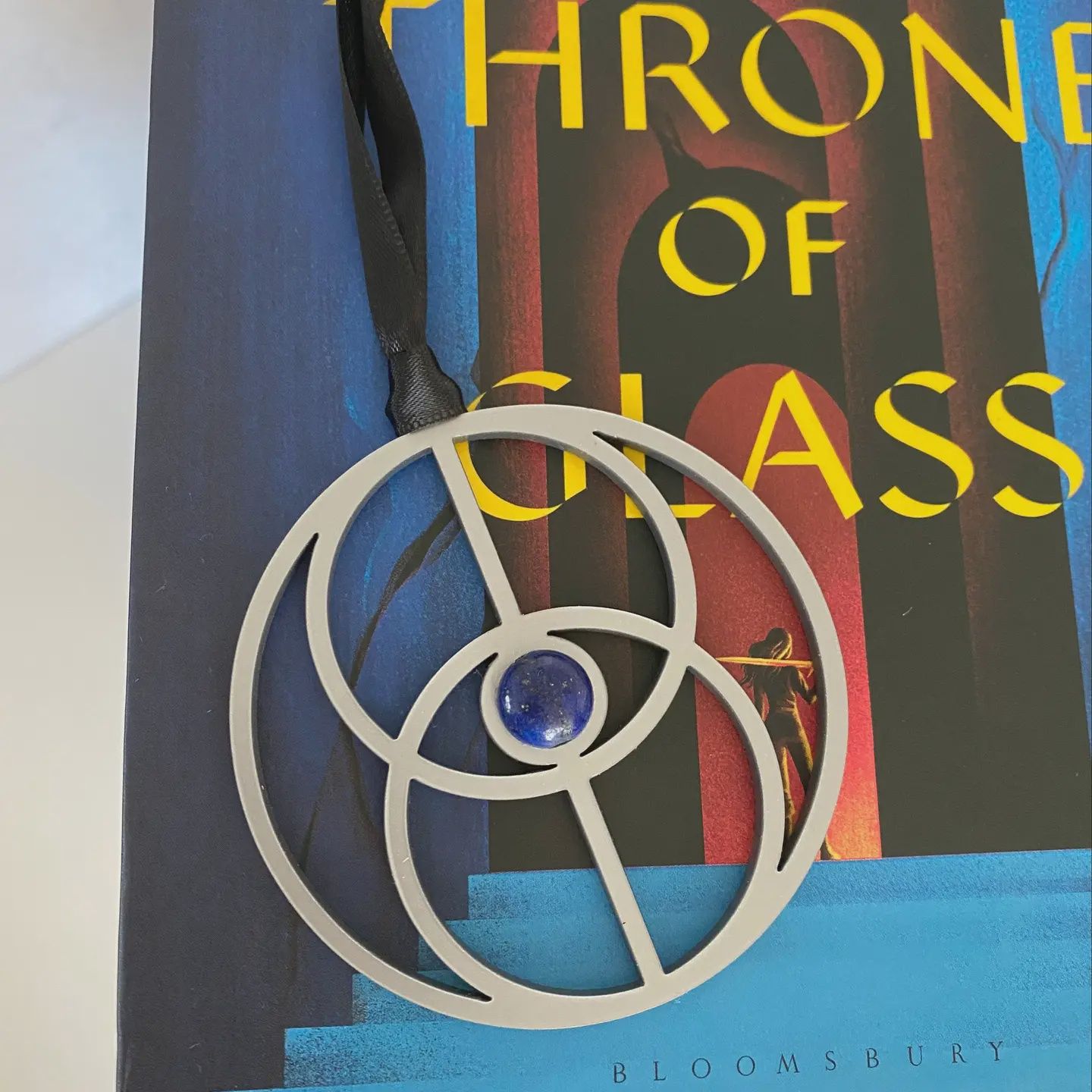 Eye of Elena Ornament | Throne of Glass Licensed Sjm