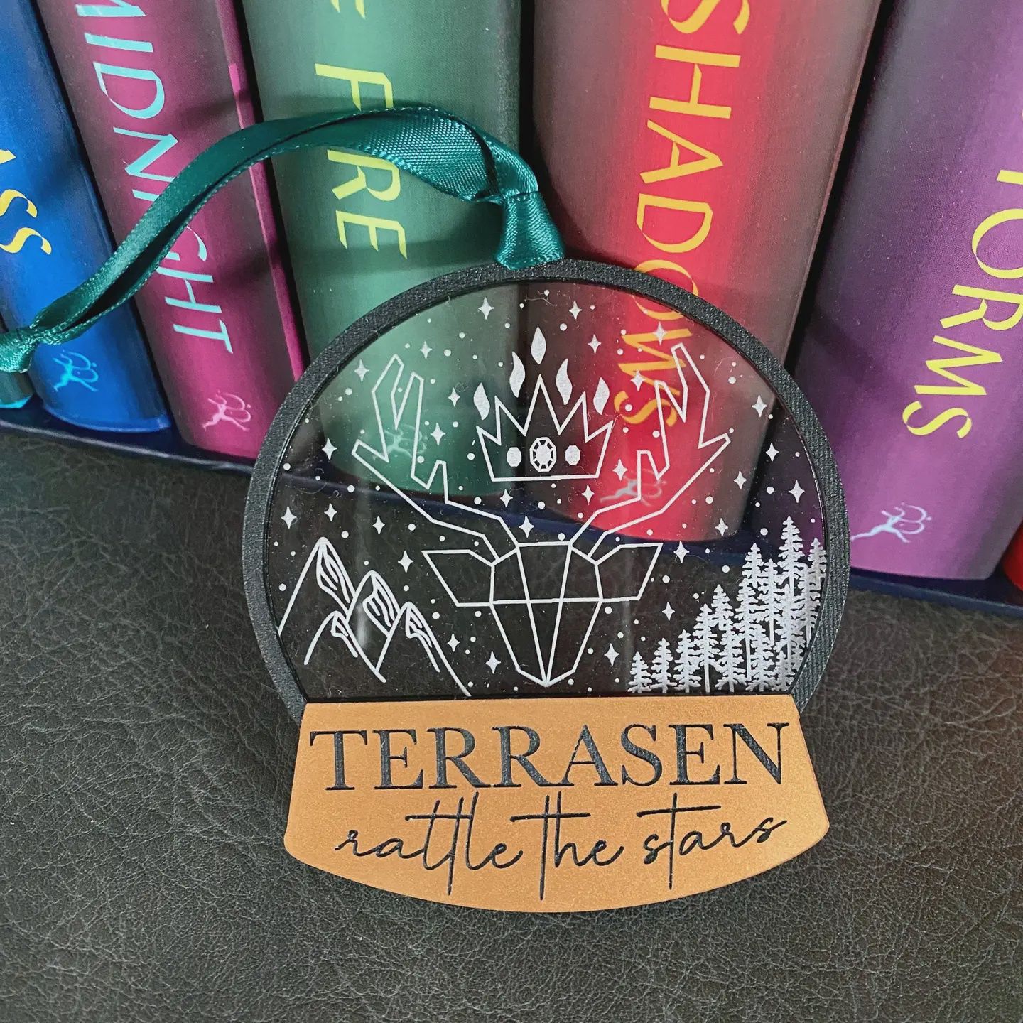 Terrasen Ornament | Throne of Glass Officially Licensed Sjm
